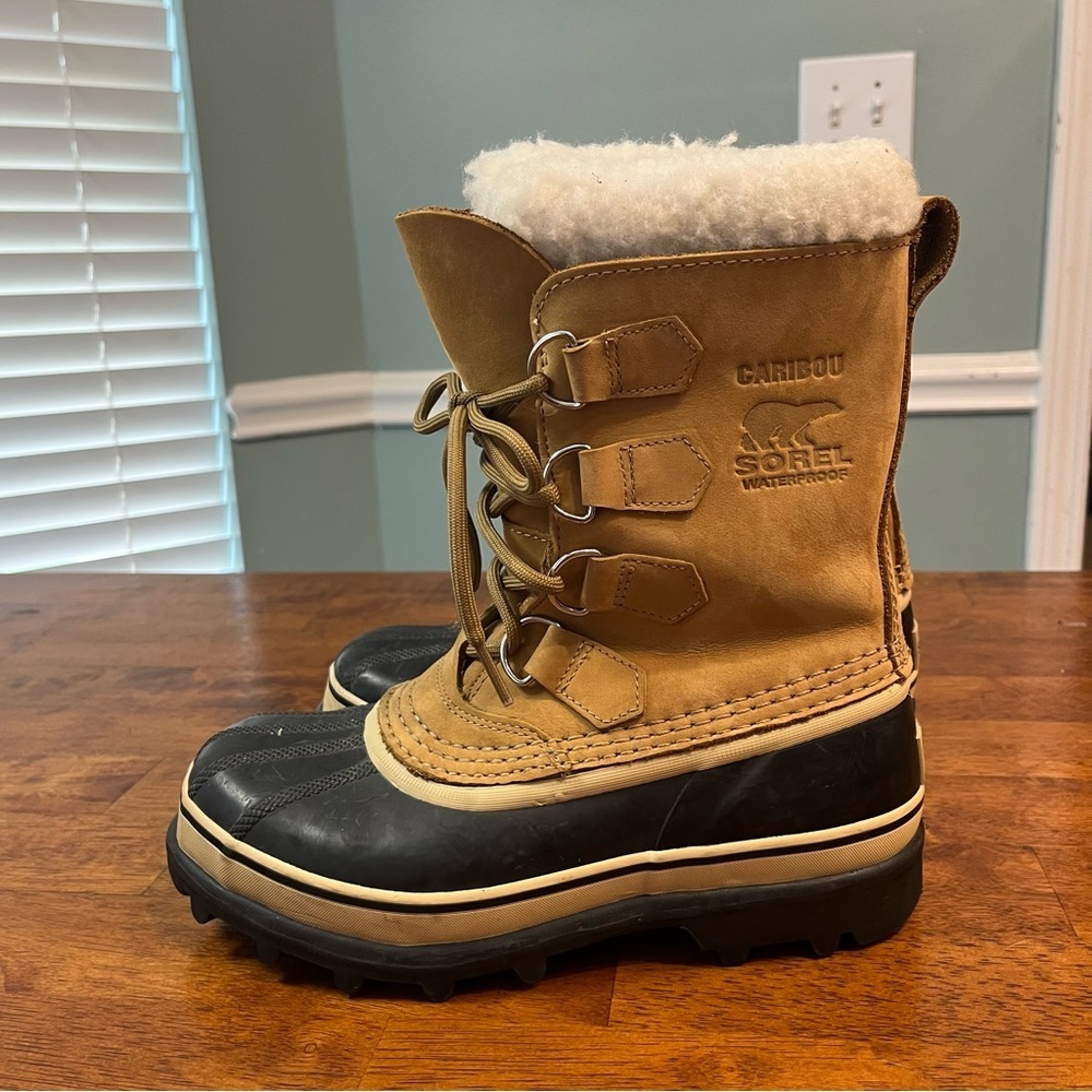 Sorel women’s Caribou boot size 6 tan black - Picture 6 of 9